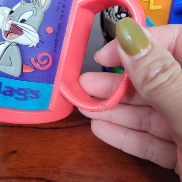 Vintage 1998 Six Flags Bugs Bunny and TAZ Tasmanian Devil Plastic Mugs‎ Retro - Picture 8 of 17